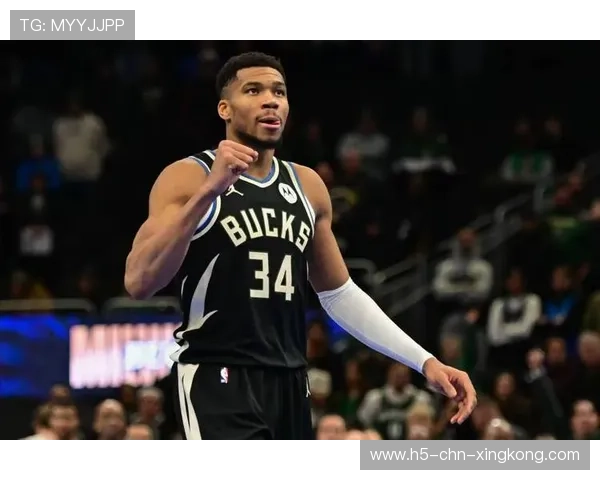 字母哥连续冲击禁区,雄鹿快速建立优势